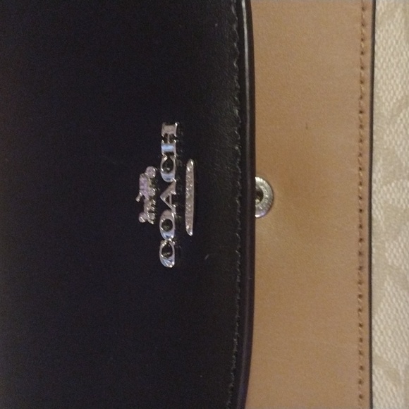 Coach wallet - Picture 4 of 4